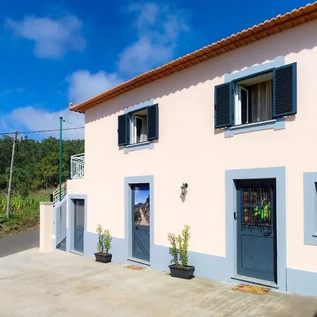 Holiday home Holiday Rua Piquinho Faja da Ovelha
