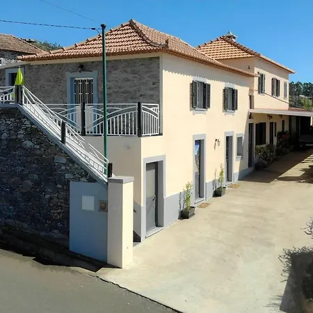 Holiday home Holiday Rua Piquinho